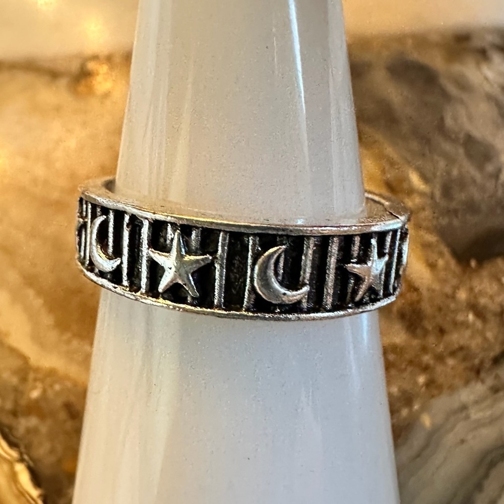 3195 Silver Ring with Star and Moon Motifs